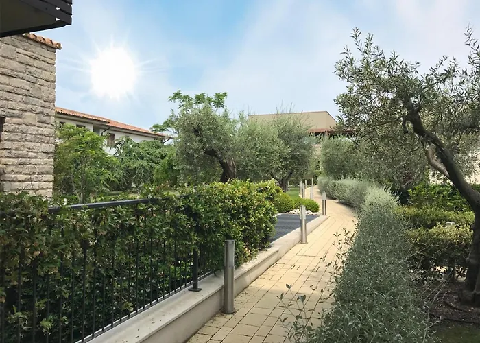 Apartament Incanto Del *